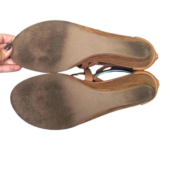 Kelsi Dagger Arlington Gladiator Sandal Almond Leather KDB Wedge Heel Womens 9.5 - Picture 7 of 7